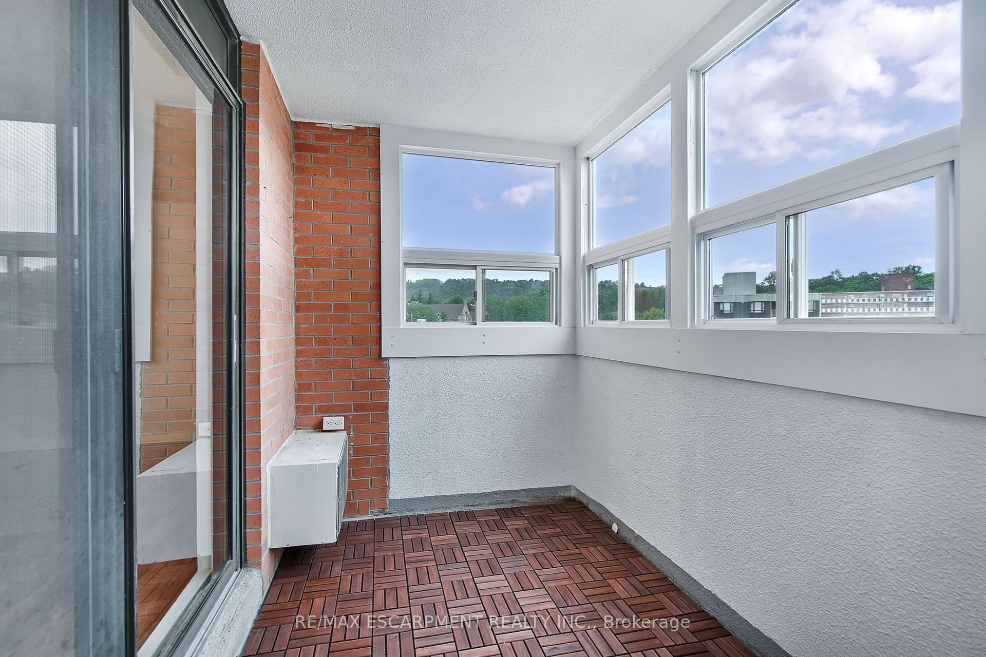 Photo 19 of Unit 501, 23 Main Street, Hamilton, Dundas — HOMEH
