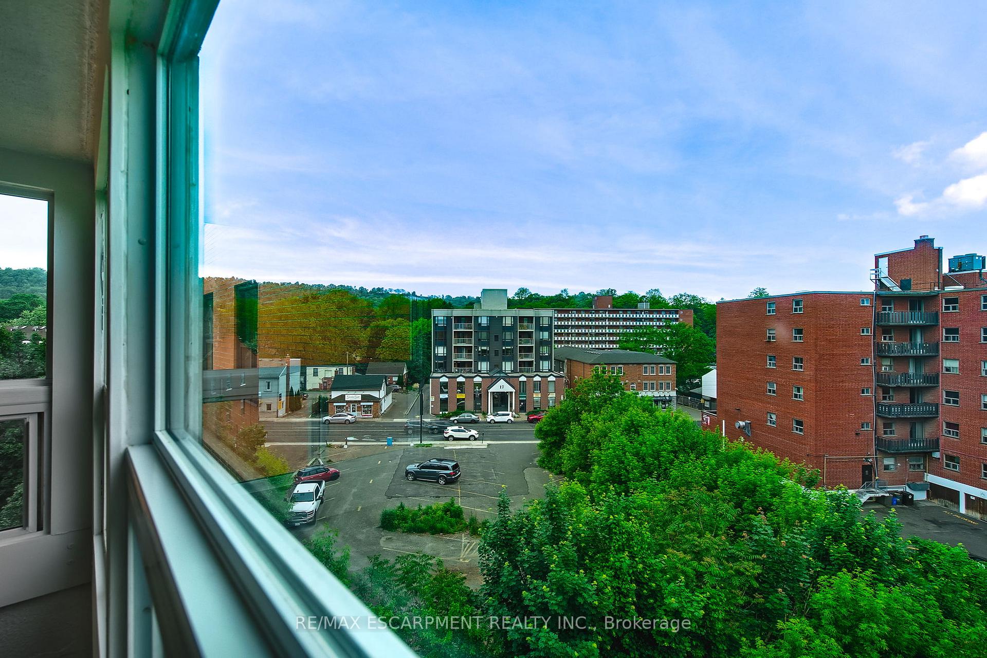 Photo 28 of Unit 501, 23 Main Street, Hamilton, Dundas — HOMEH