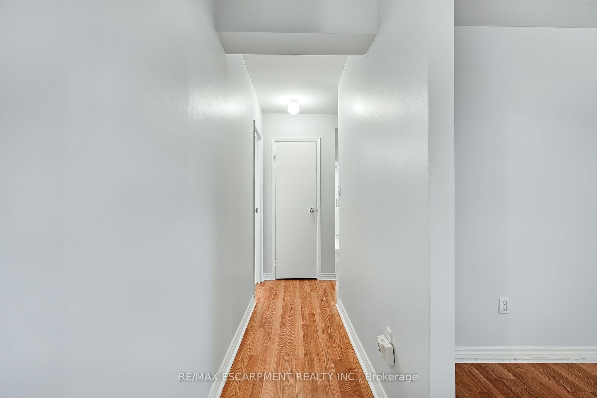 Photo 20 of Unit 501, 23 Main Street, Hamilton, Dundas — HOMEH