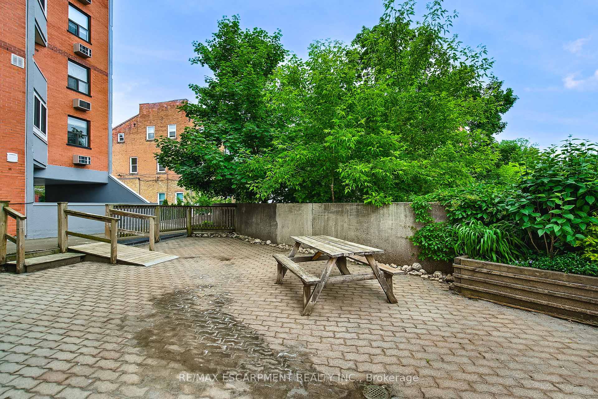 Photo 50 of Unit 501, 23 Main Street, Hamilton, Dundas — HOMEH
