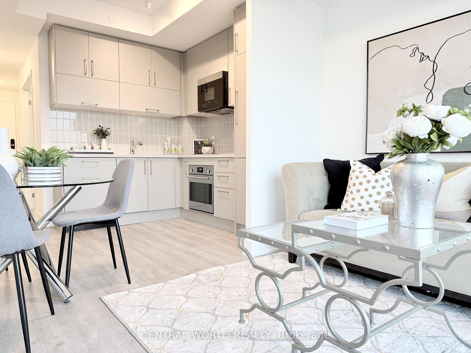 Photo 8 of Unit 413, 38 Andre de Grasse Street, Markham, Unionville — HOMEH