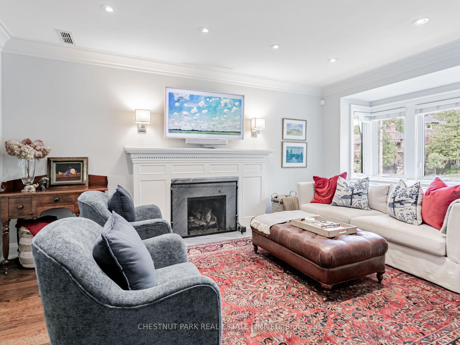 Photo 3 of 199 Glengrove Avenue W, Toronto, Lawrence Park South — HOMEH