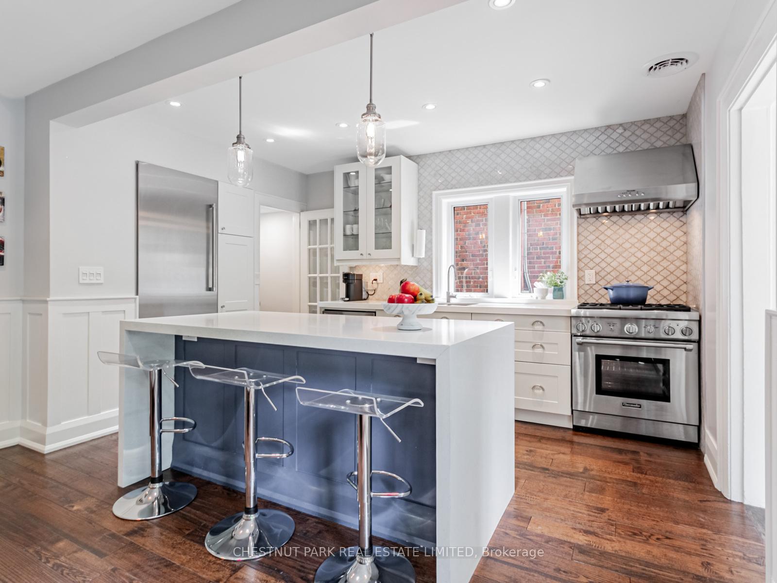 Photo 4 of 199 Glengrove Avenue W, Toronto, Lawrence Park South — HOMEH