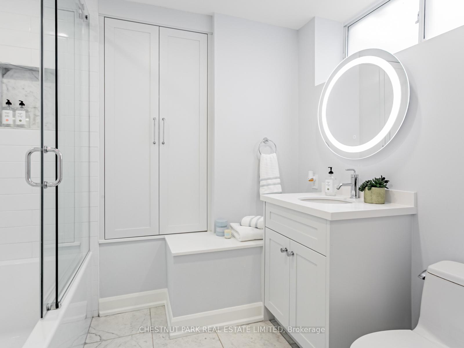 Photo 11 of 199 Glengrove Avenue W, Toronto, Lawrence Park South — HOMEH
