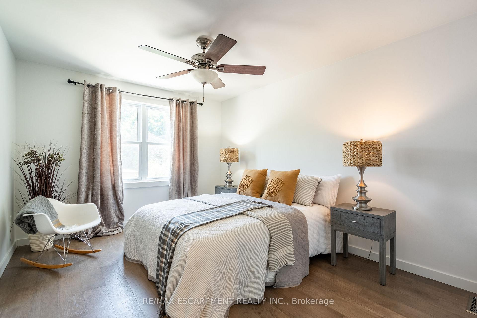 Photo 38 of 70 Flamboro Street, Hamilton, Waterdown — HOMEH