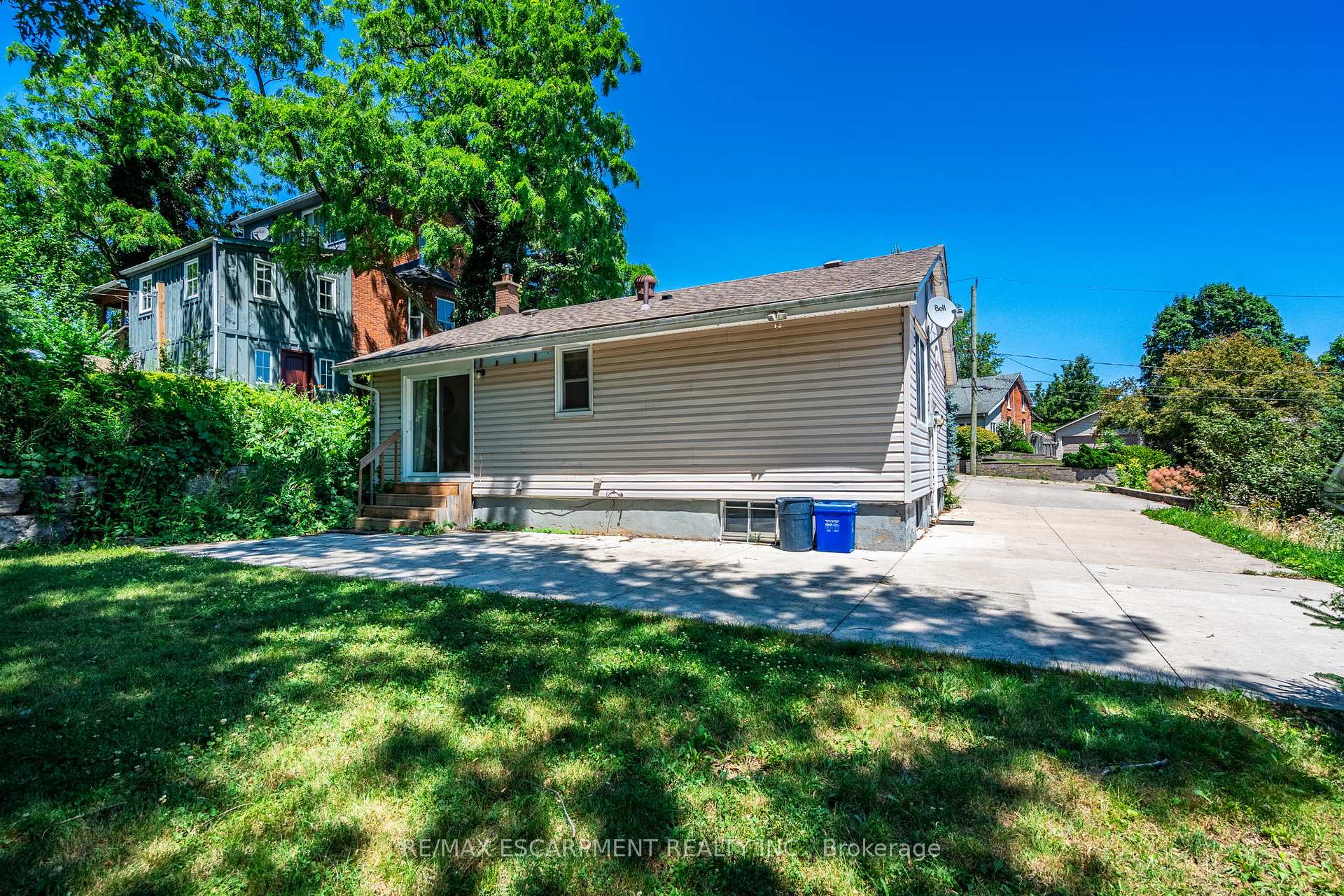 Photo 20 of 70 Flamboro Street, Hamilton, Waterdown — HOMEH