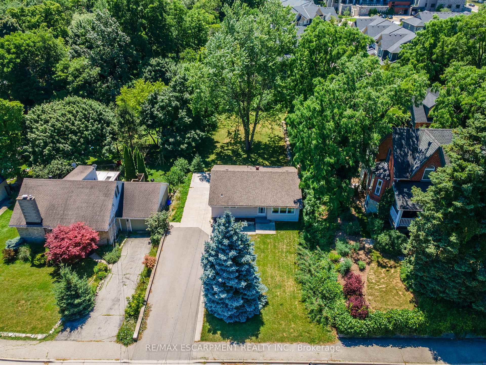 Photo 23 of 70 Flamboro Street, Hamilton, Waterdown — HOMEH