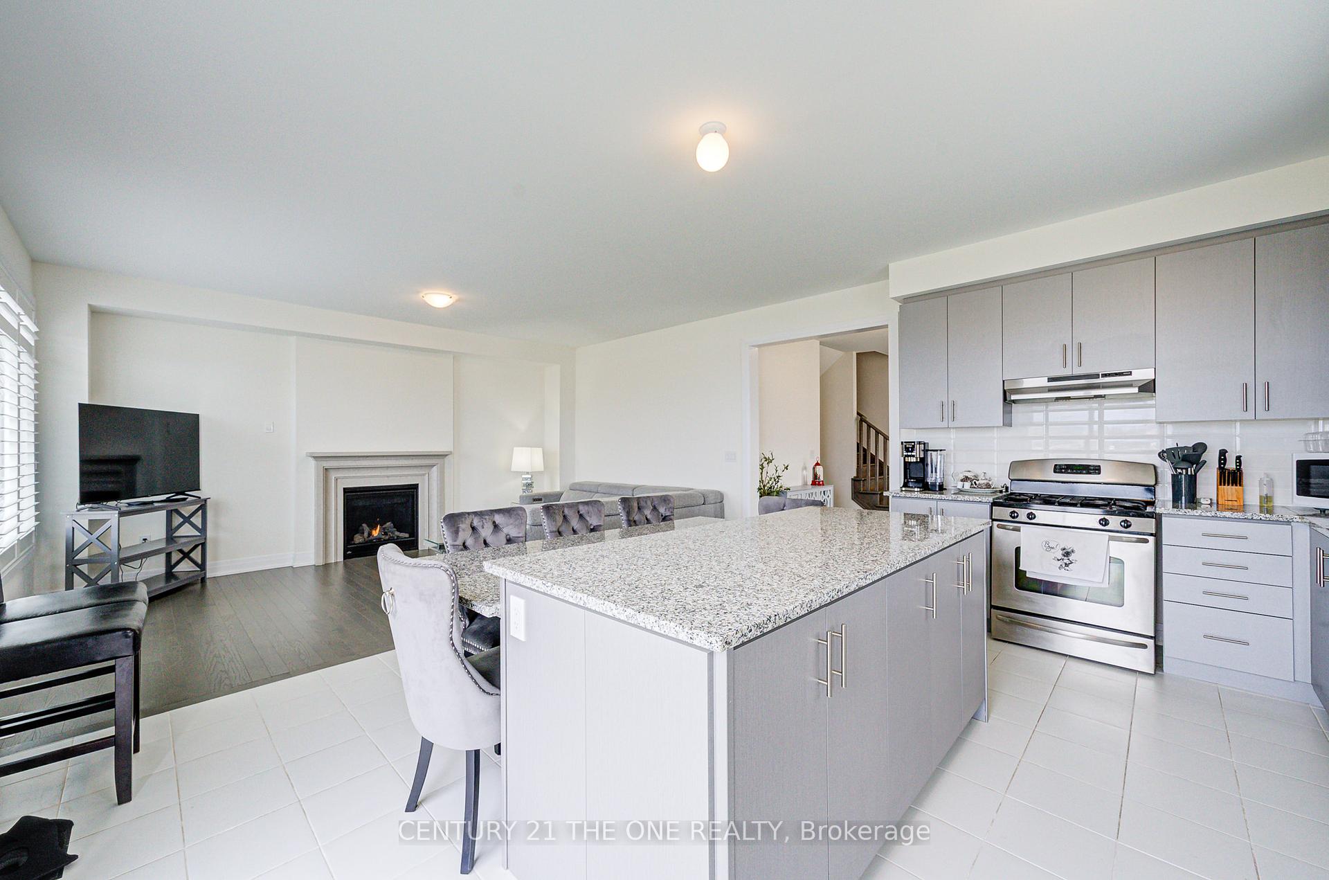 Photo 9 of 2 Wesley Brooks Street, Clarington, Newcastle — HOMEH