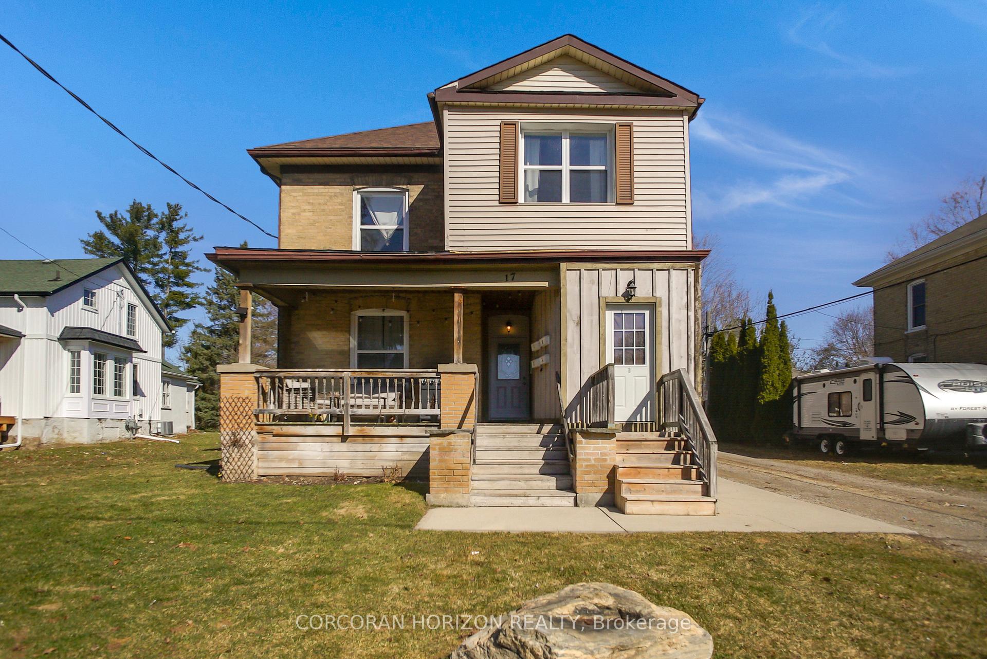 Front of 17 Shaw Avenue W
