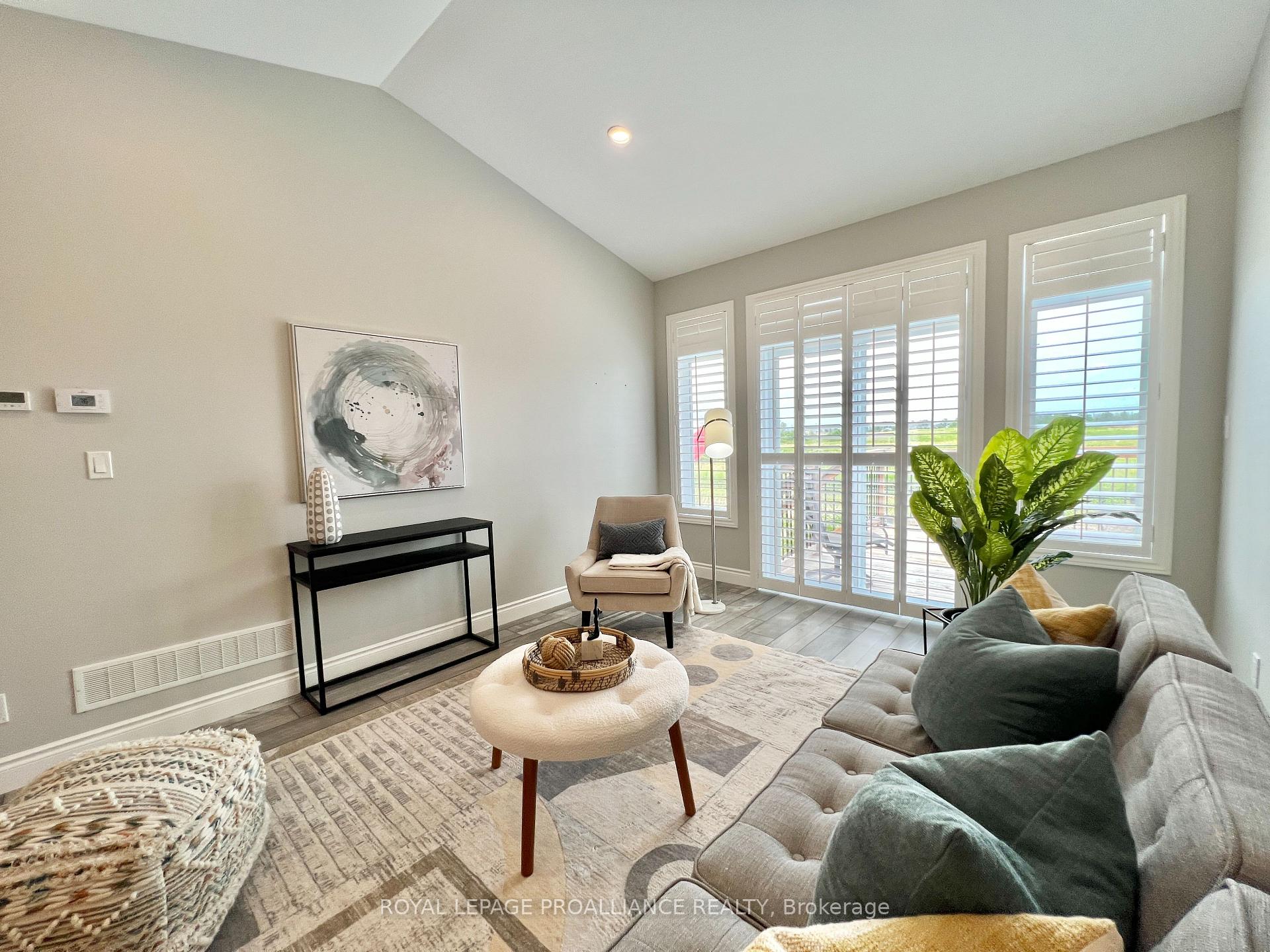 Photo 6 of 41 Virginia Crescent, Belleville, Thurlow Ward — HOMEH