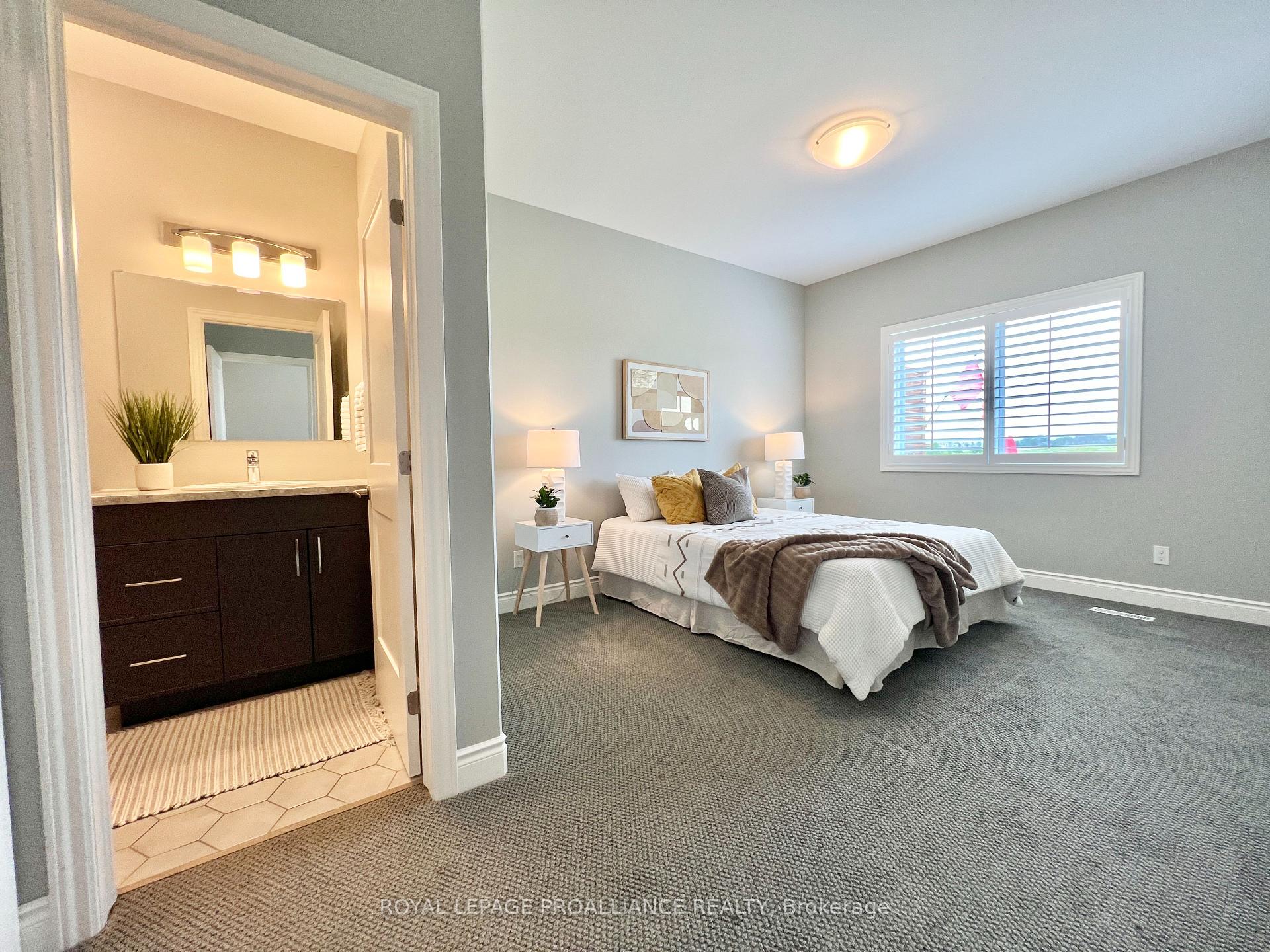 Photo 18 of 41 Virginia Crescent, Belleville, Thurlow Ward — HOMEH