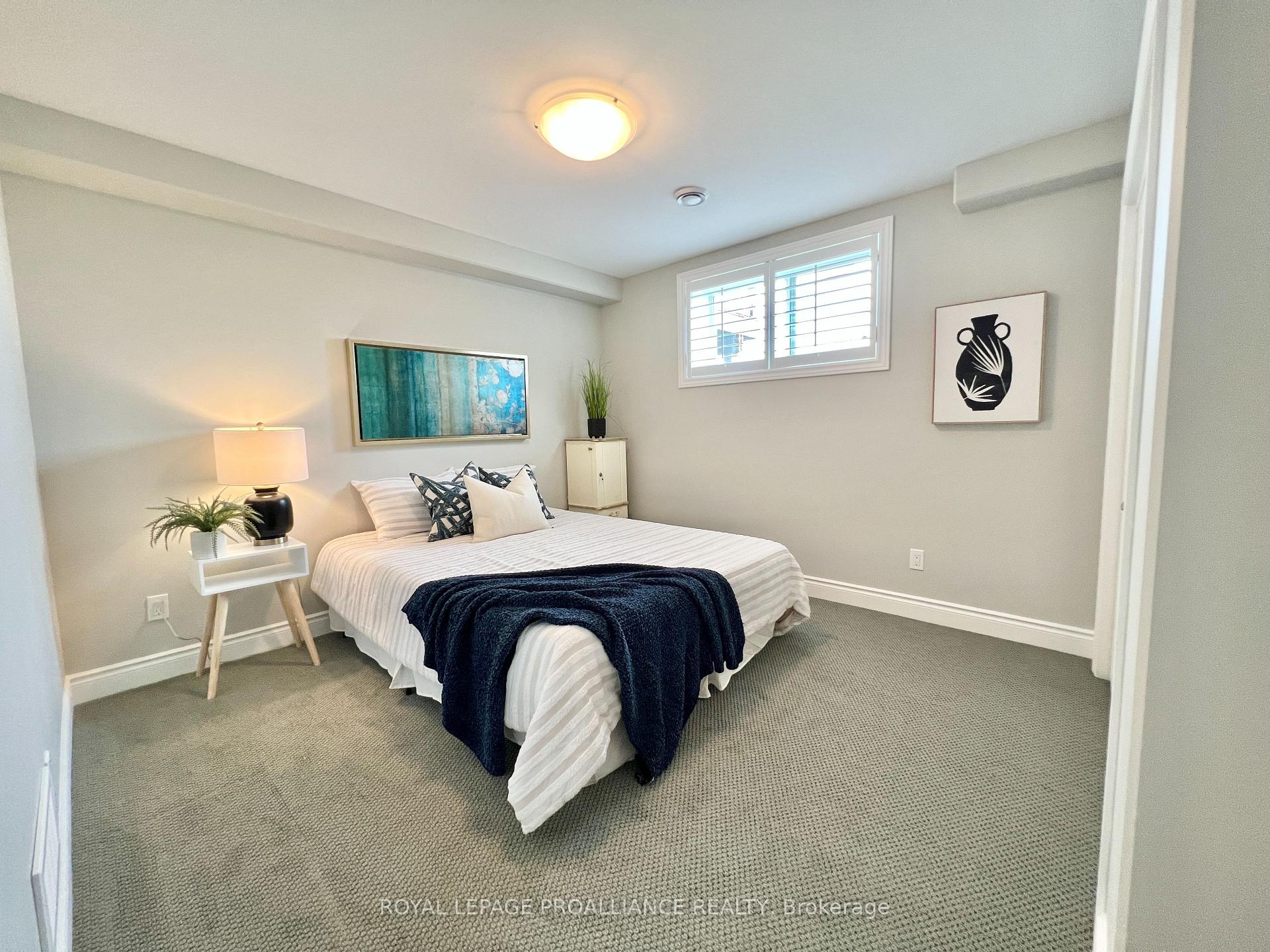 Photo 23 of 41 Virginia Crescent, Belleville, Thurlow Ward — HOMEH