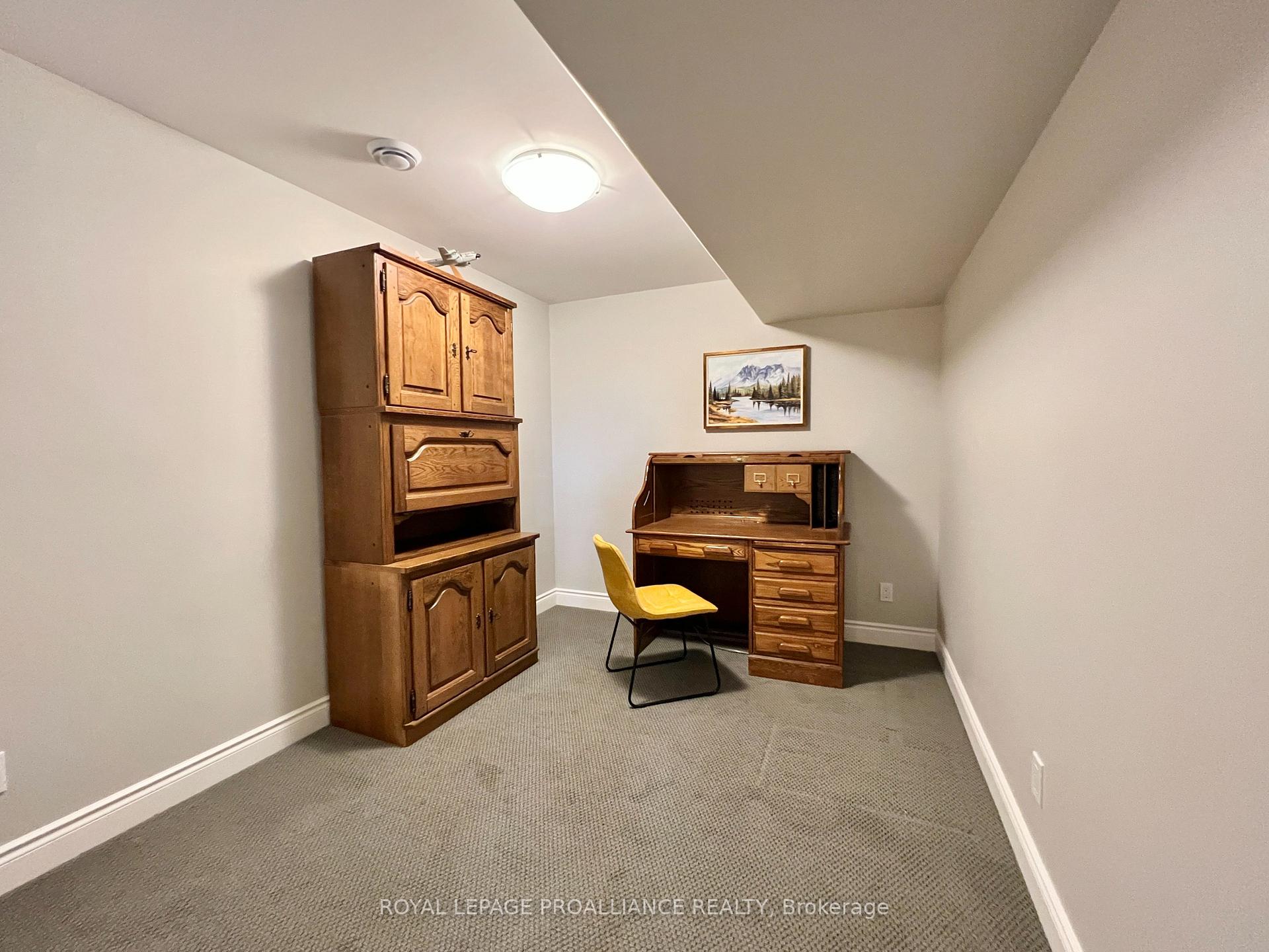 Photo 26 of 41 Virginia Crescent, Belleville, Thurlow Ward — HOMEH