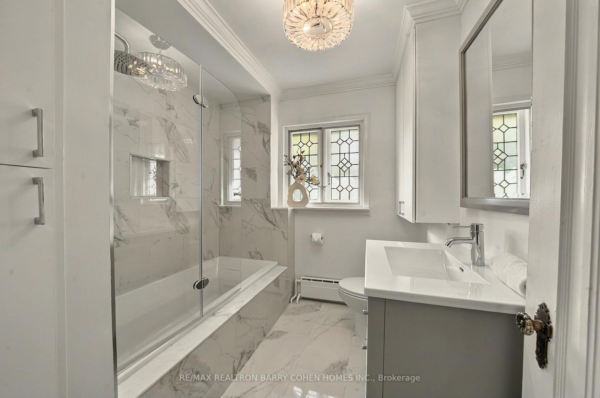 Photo 19 of 67 Chatsworth Drive, Toronto, Lawrence Park South — HOMEH