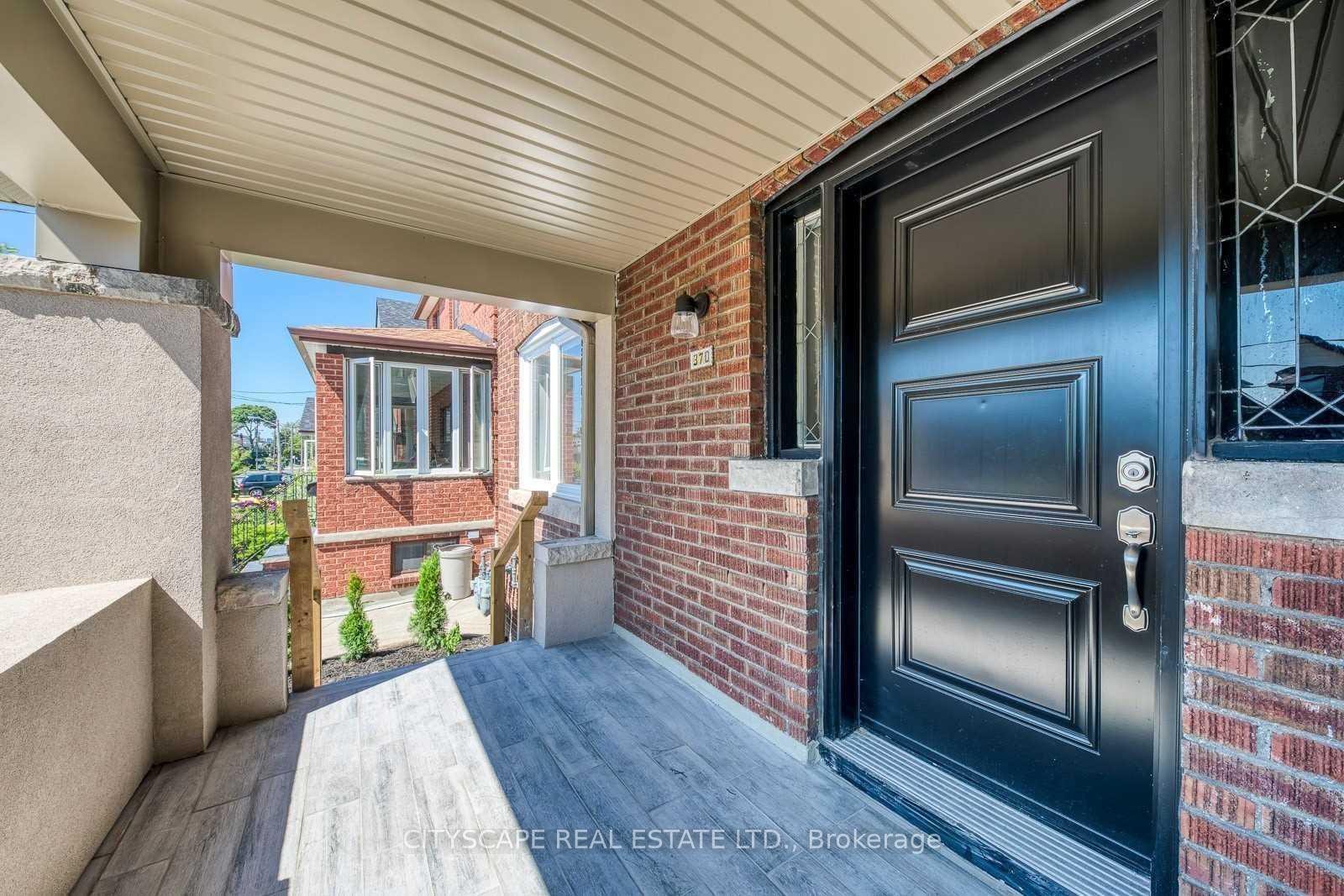 Photo 11 of Unit Upper, 370 Strathmore Boulevard, Toronto, Danforth — HOMEH