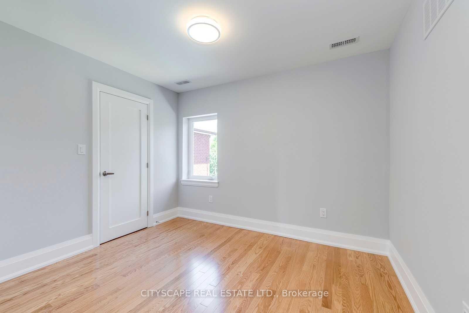 Photo 8 of Unit Upper, 370 Strathmore Boulevard, Toronto, Danforth — HOMEH