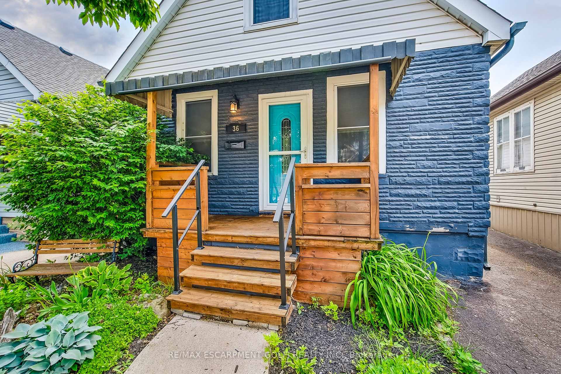 Photo 6 of 36 Barons Avenue N, Hamilton, Homeside — HOMEH
