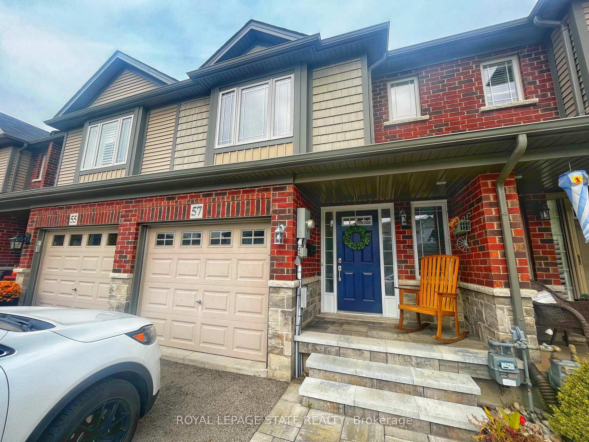 Photo 1 of 57 Cedar Street, Grimsby, Grimsby West — HOMEH