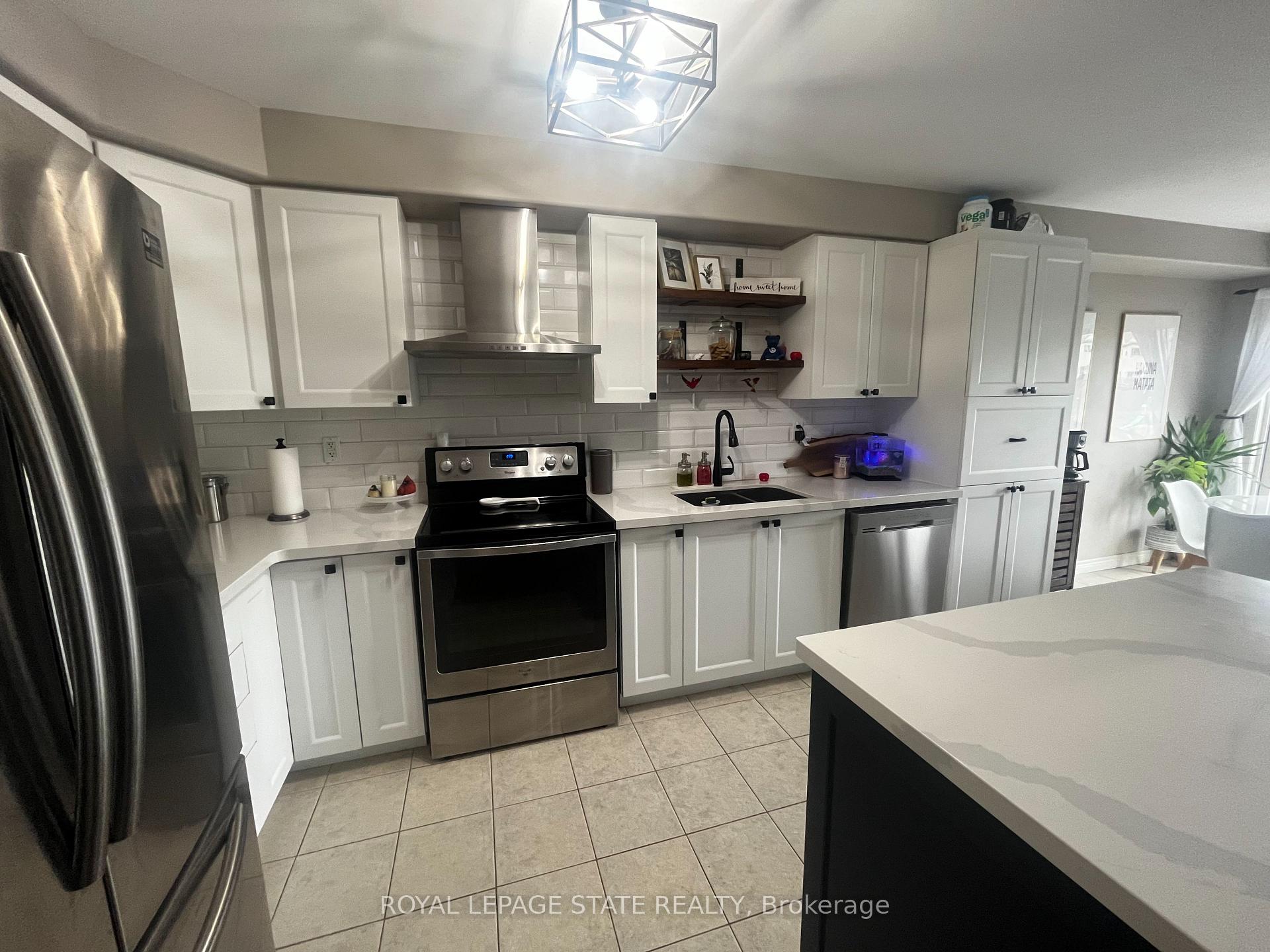 Photo 6 of 57 Cedar Street, Grimsby, Grimsby West — HOMEH