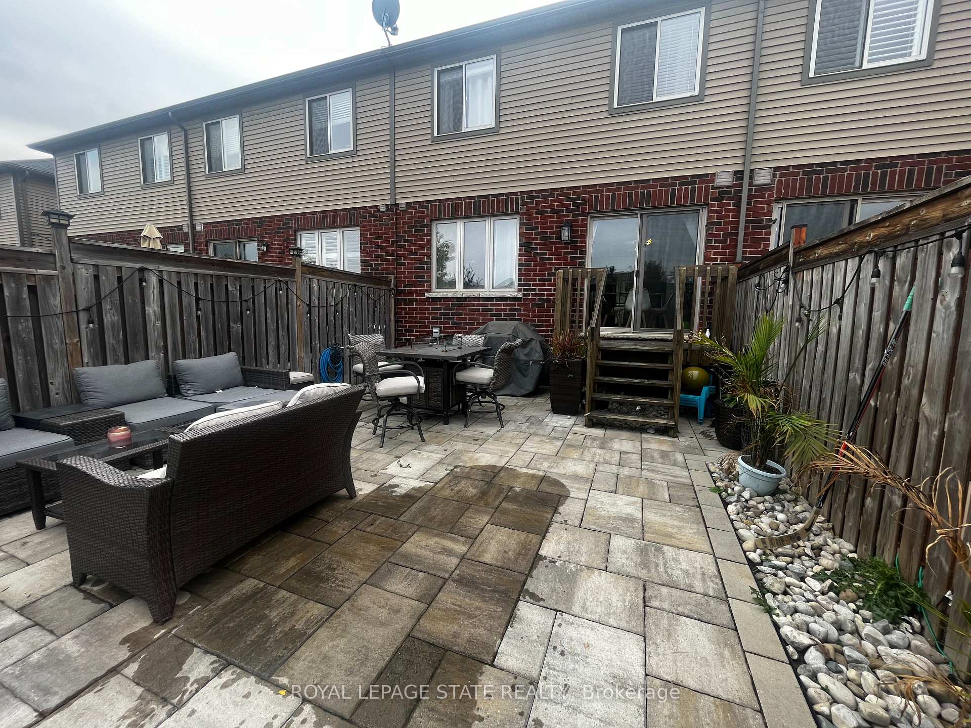 Photo 28 of 57 Cedar Street, Grimsby, Grimsby West — HOMEH