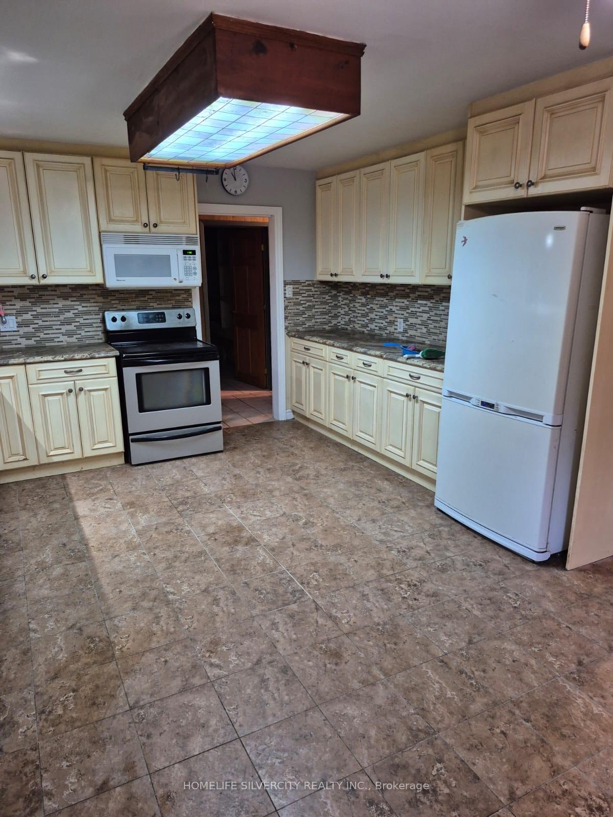 Photo 3 of 15489 Humber Station Road, Caledon, Rural Caledon — HOMEH