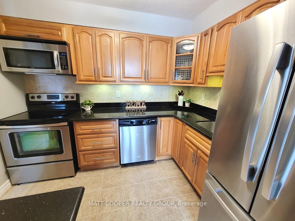 Photo 15 of Unit 408, 80 Athol Street, Oshawa, Central — HOMEH