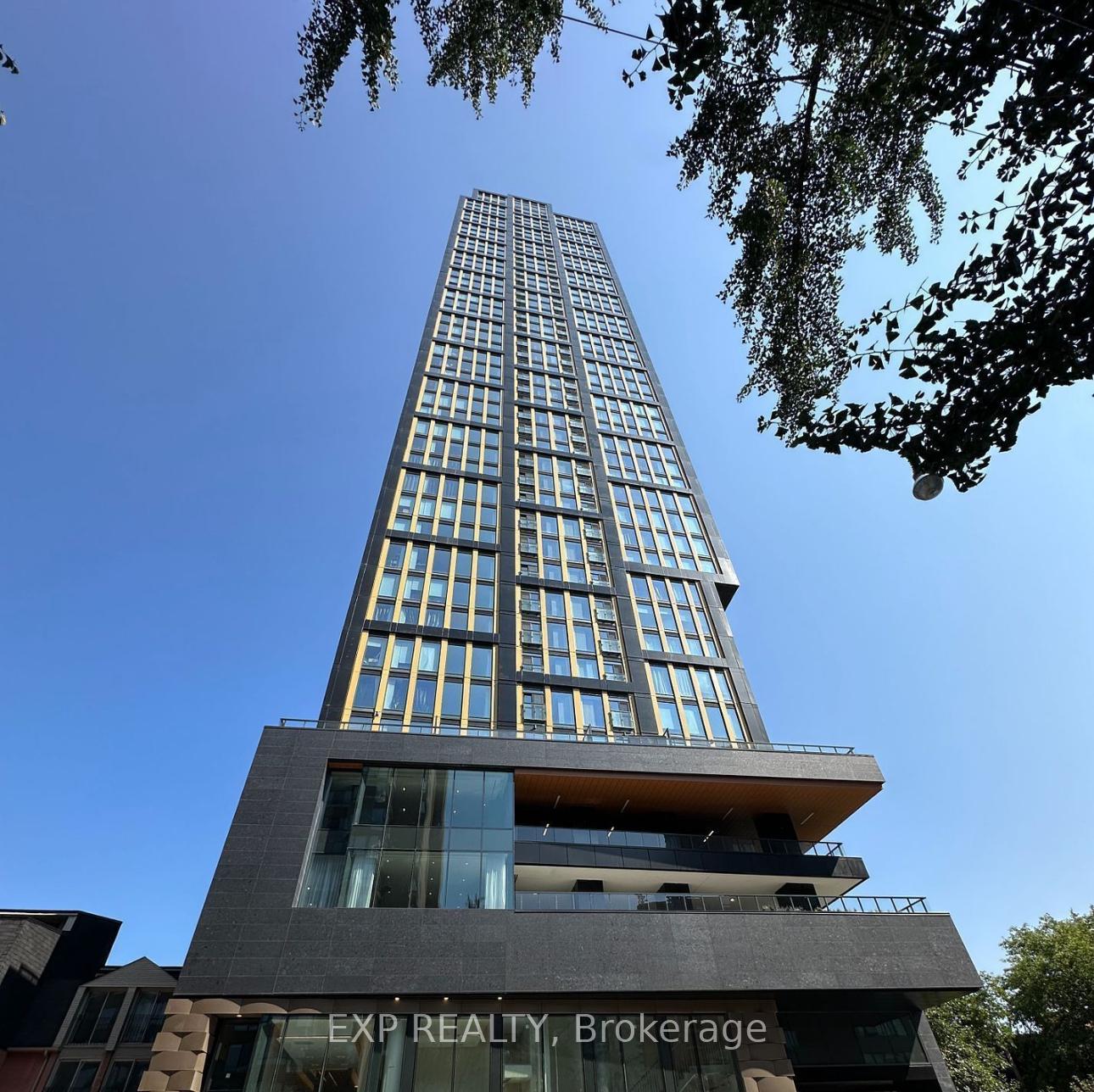 Front of Unit 5001, 319 Jarvis Street