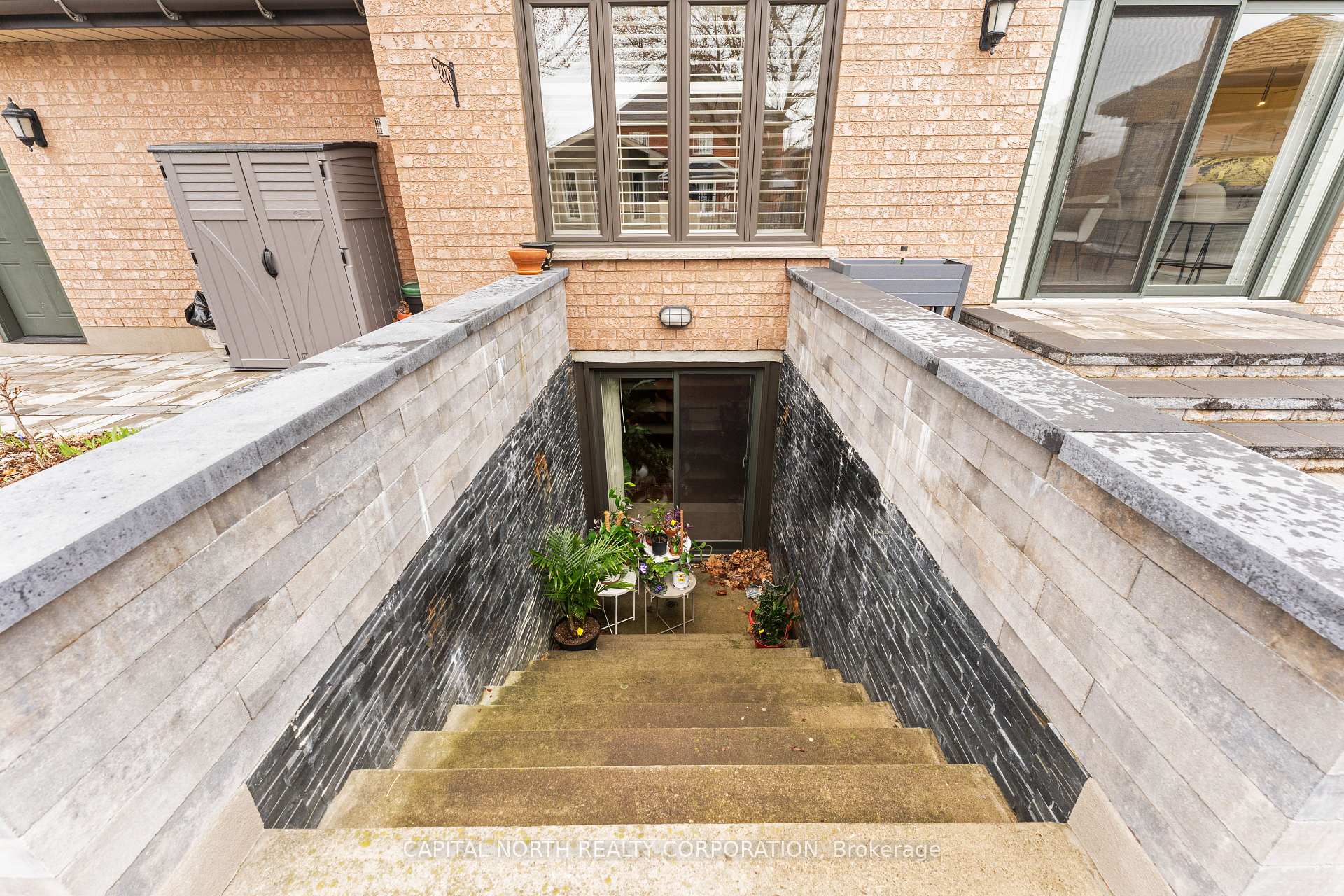Photo 36 of 82 Harvester Crescent, Vaughan, Islington Woods — HOMEH