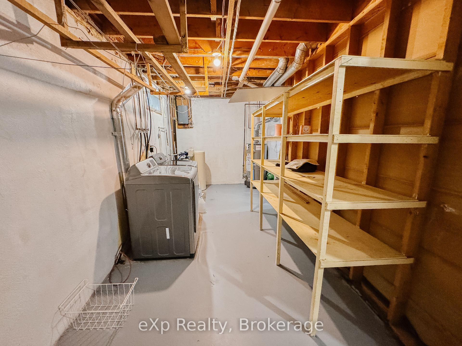 Photo 29 of 24 Windermere Court, Guelph, Riverside Park — HOMEH