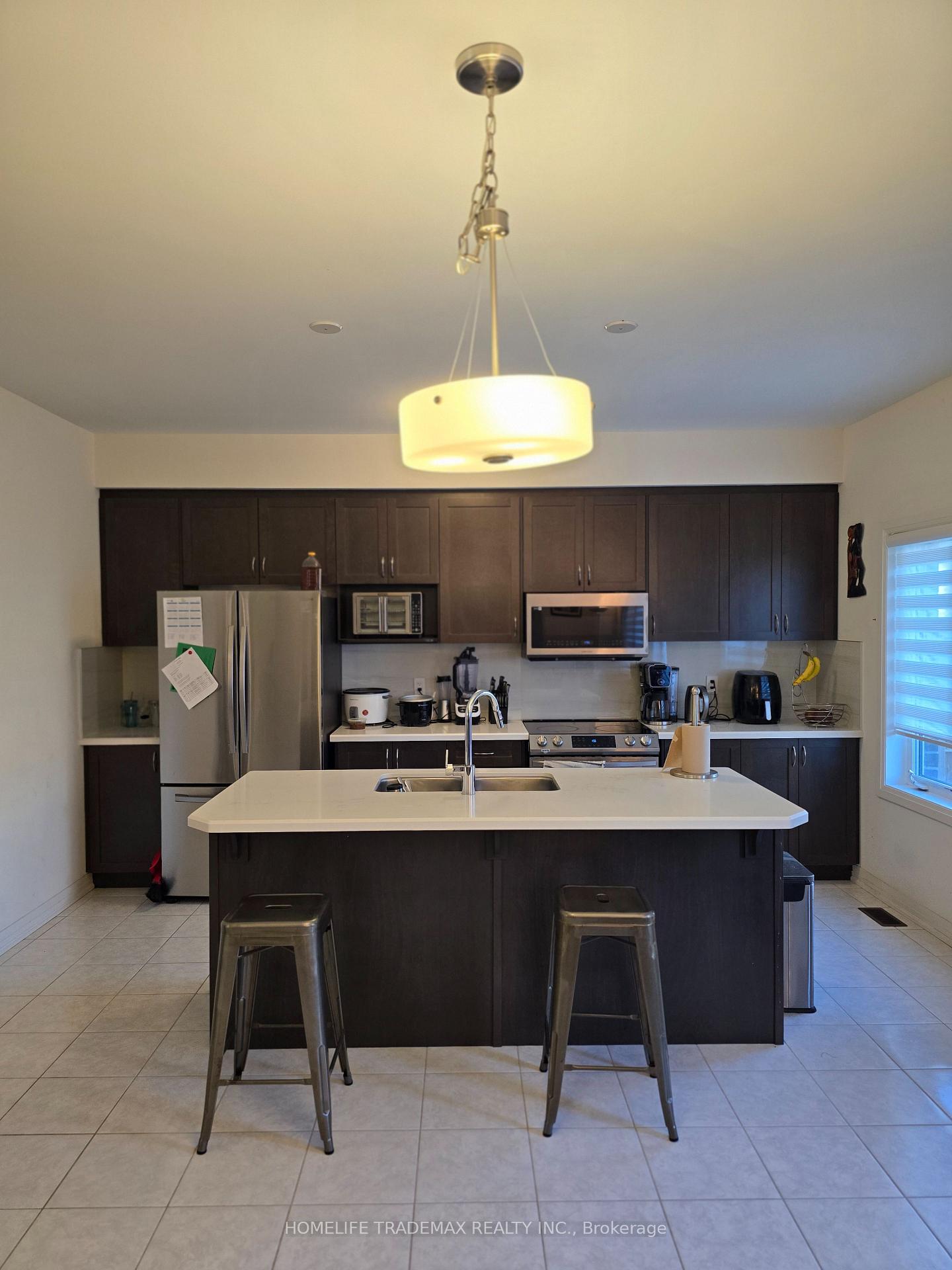 Photo 6 of 49 Flag Avenue, Brant, Paris — HOMEH