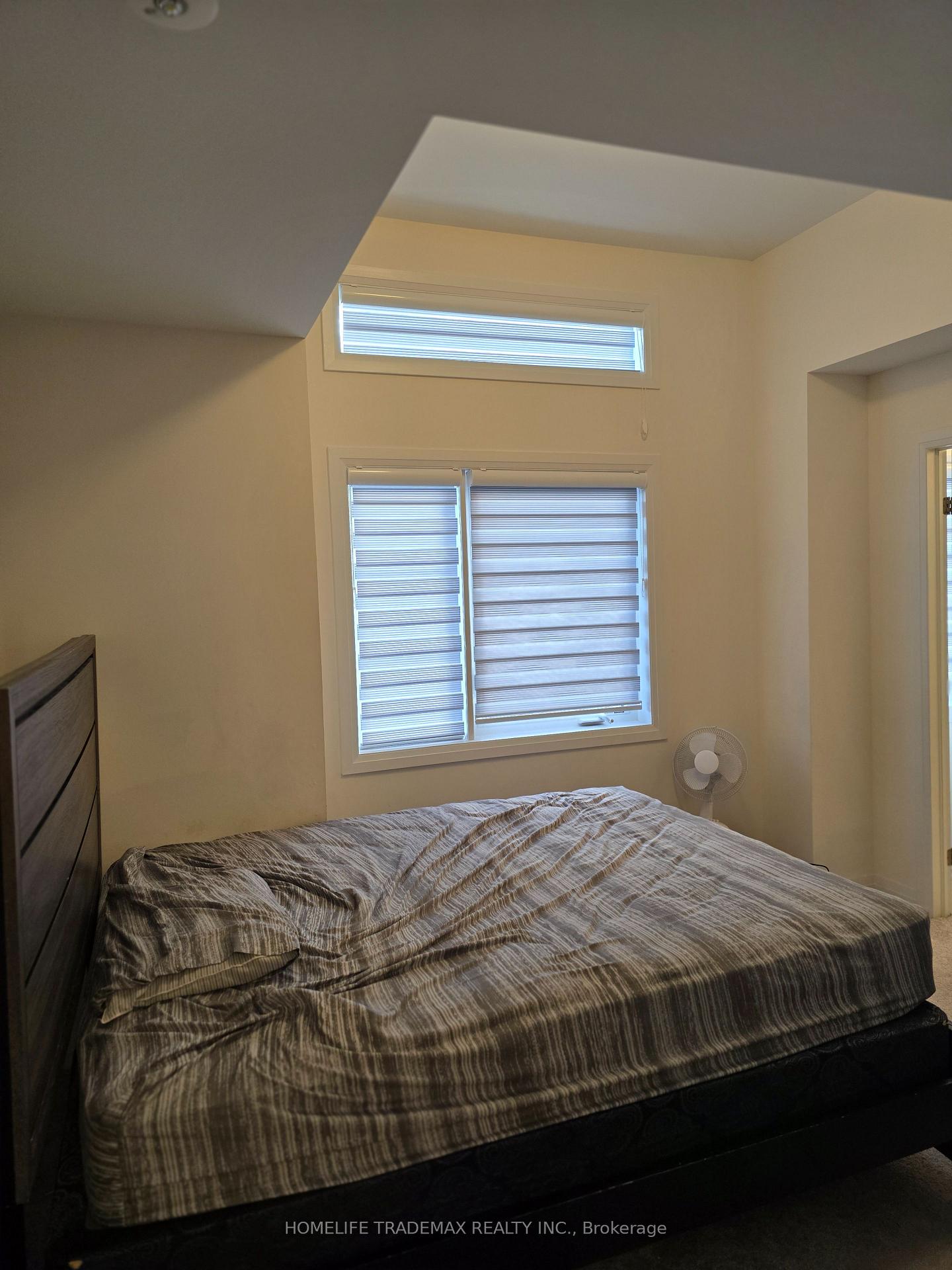 Photo 17 of 49 Flag Avenue, Brant, Paris — HOMEH