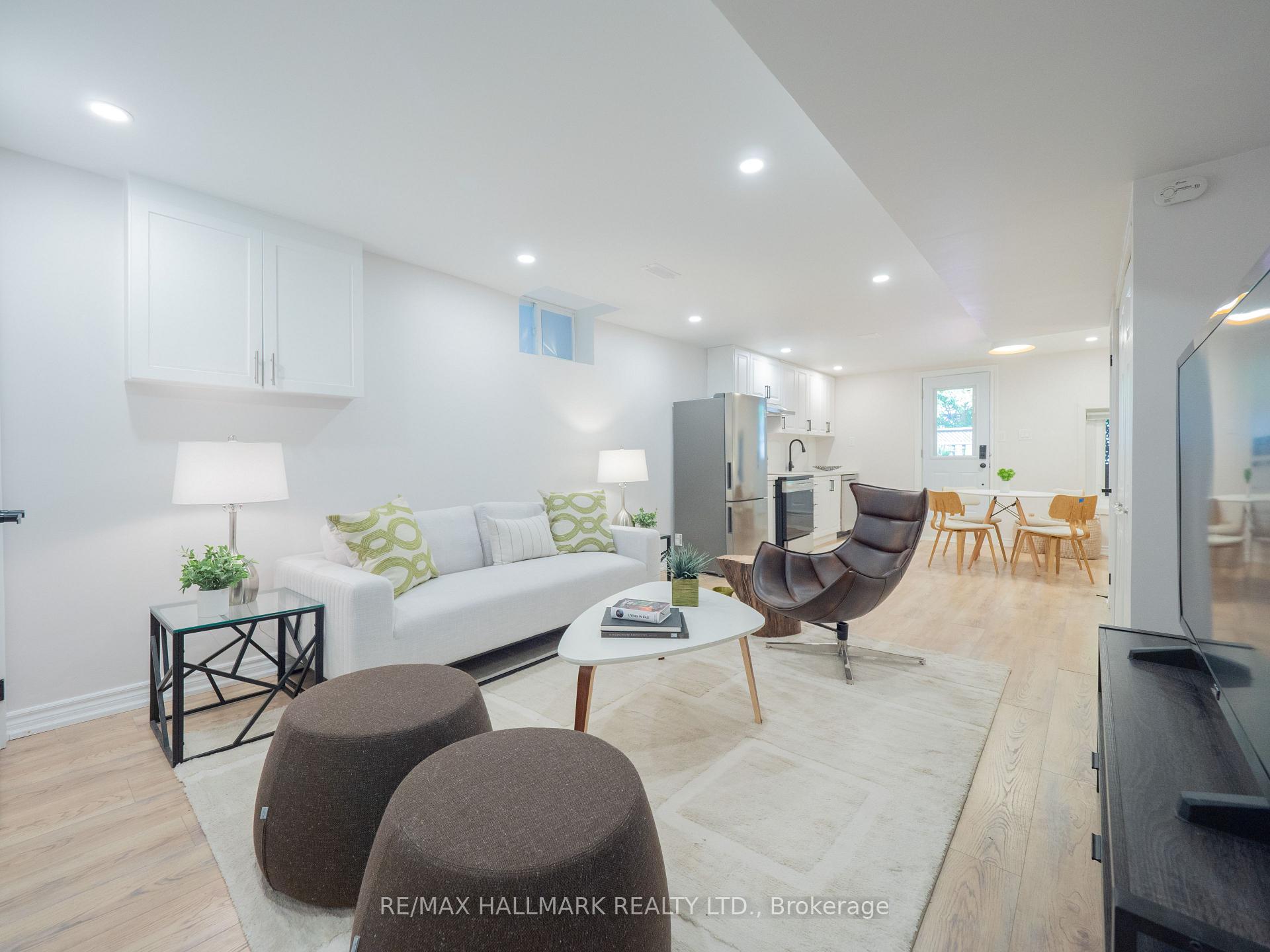Photo 29 of 18 Millbrook Crescent, Toronto, North Riverdale — HOMEH