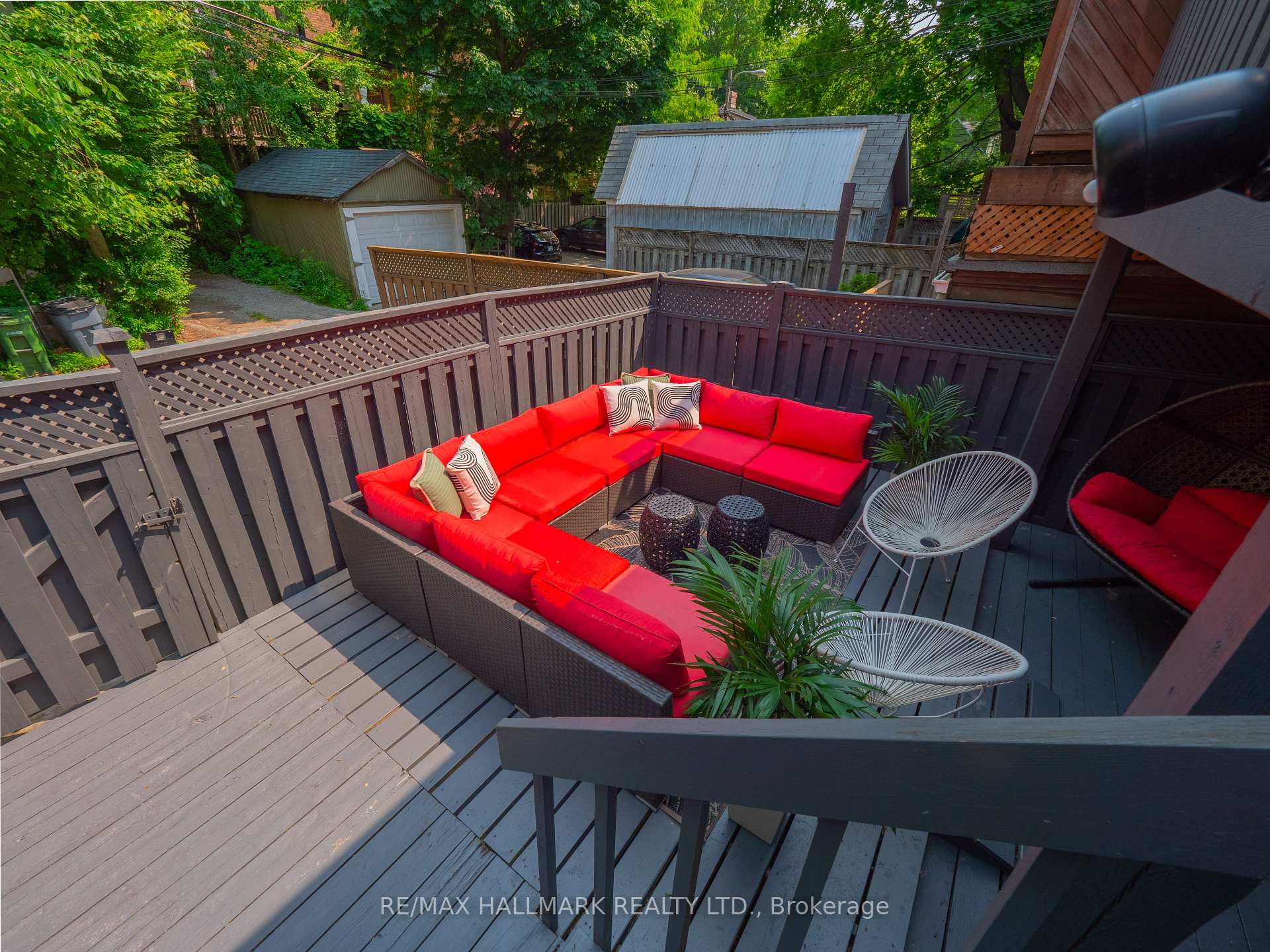 Photo 40 of 18 Millbrook Crescent, Toronto, North Riverdale — HOMEH