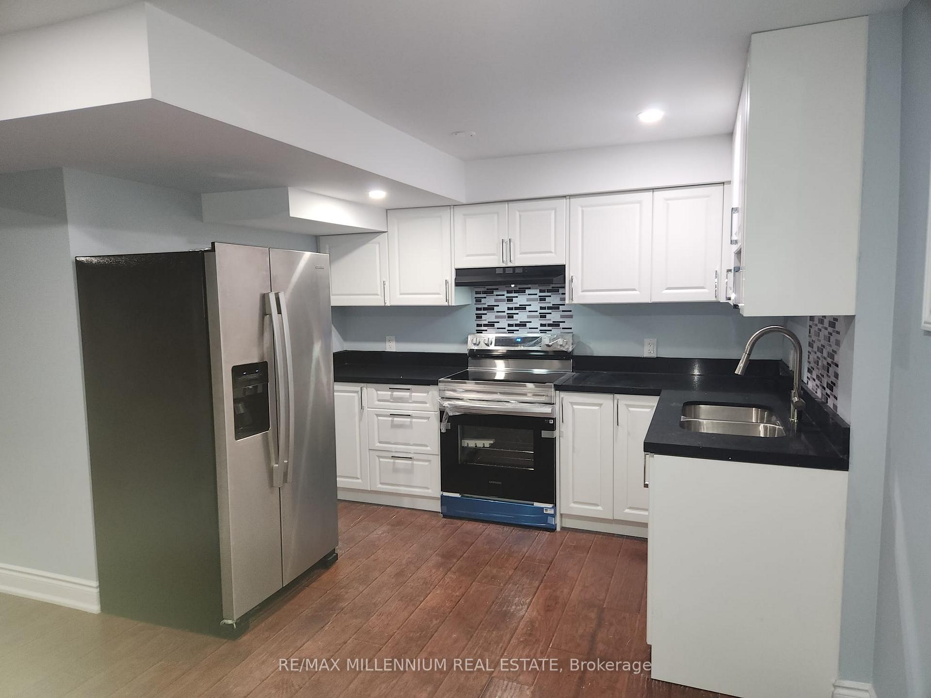 Photo 17 of 116 Summerset Drive, Barrie, Ardagh — HOMEH
