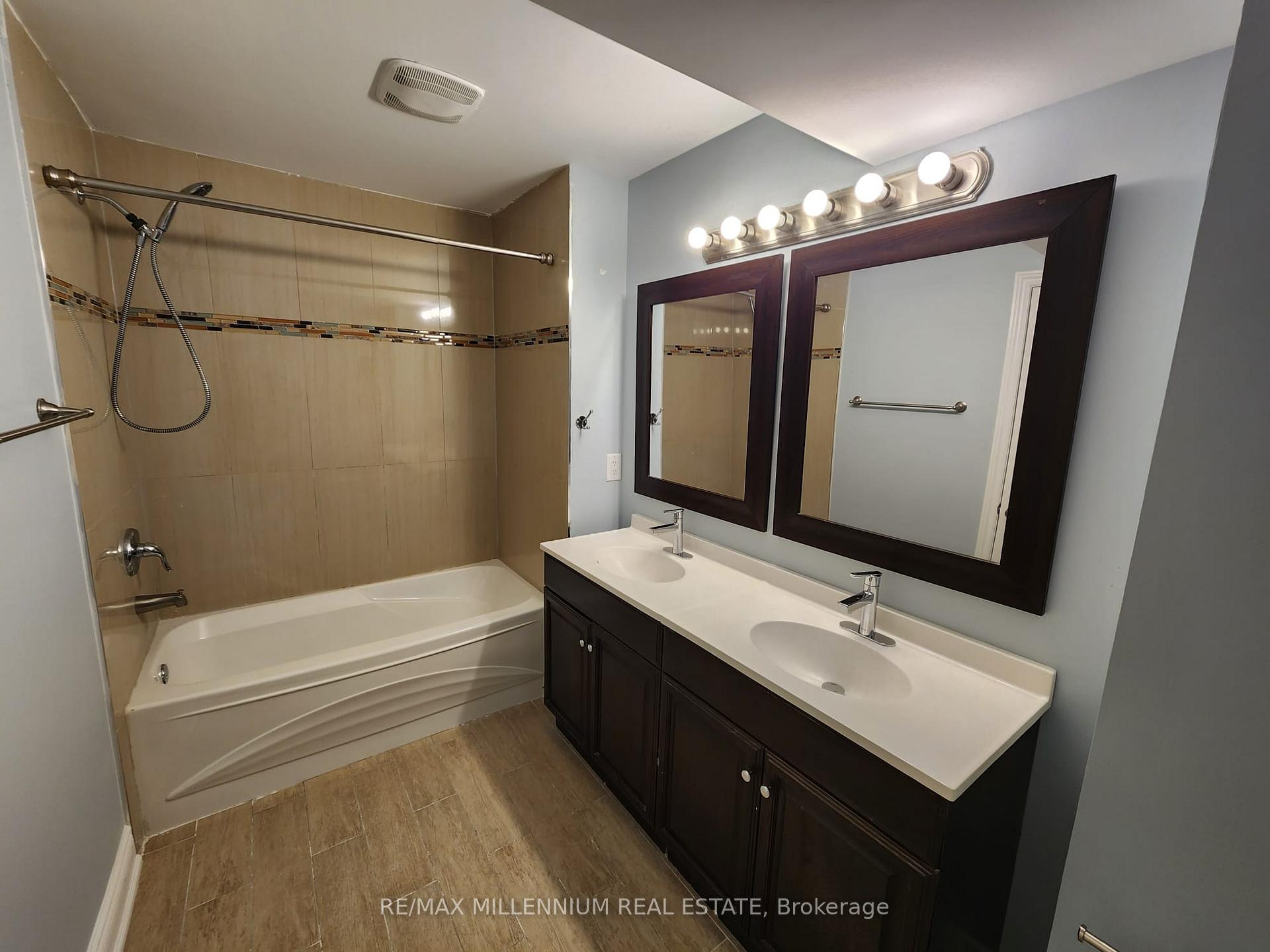 Photo 5 of 116 Summerset Drive, Barrie, Ardagh — HOMEH