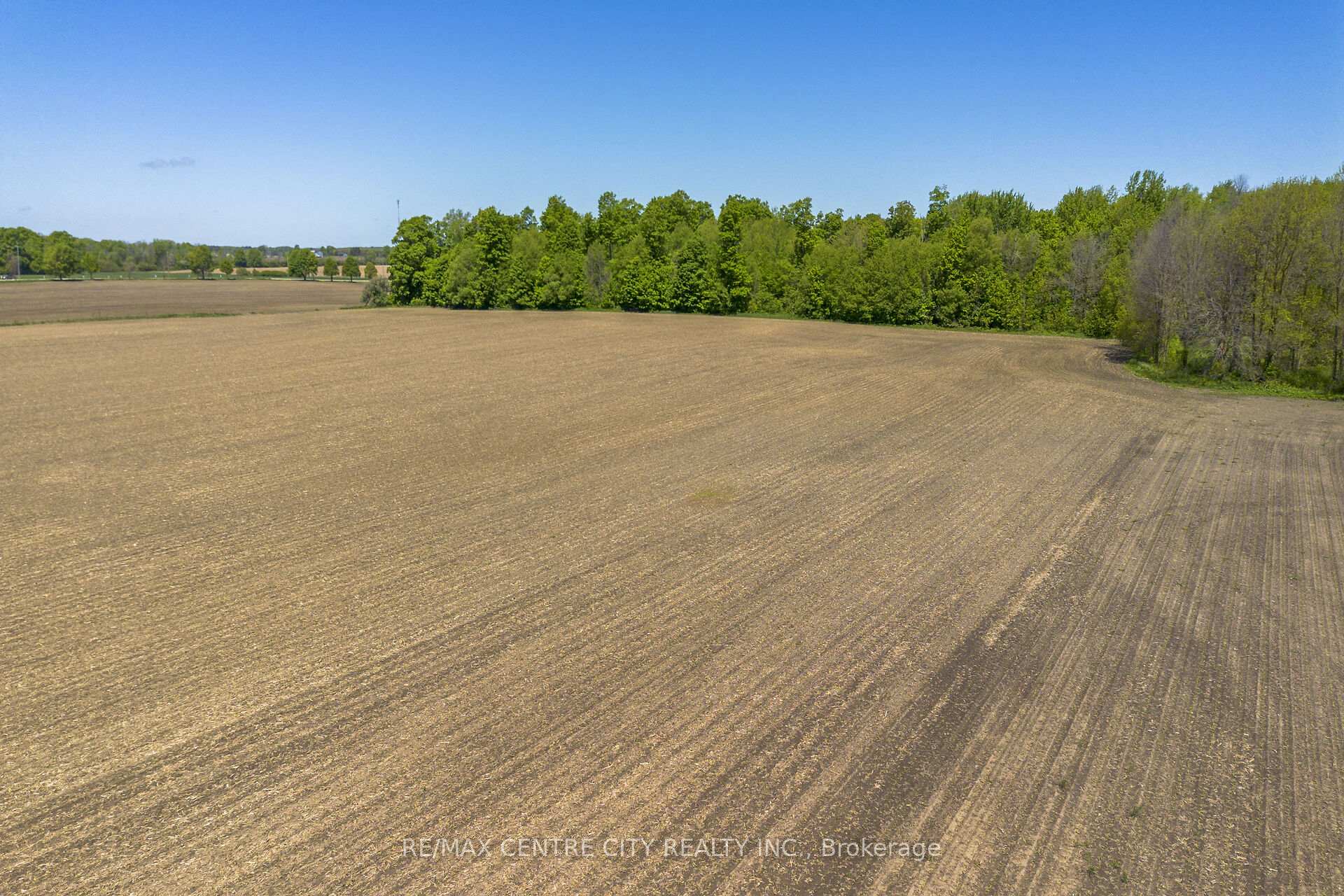 Photo 4 of 6124 5th Line, Minto, Palmerston — HOMEH