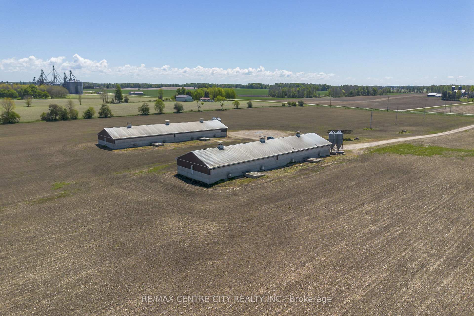 Photo 19 of 6124 5th Line, Minto, Palmerston — HOMEH
