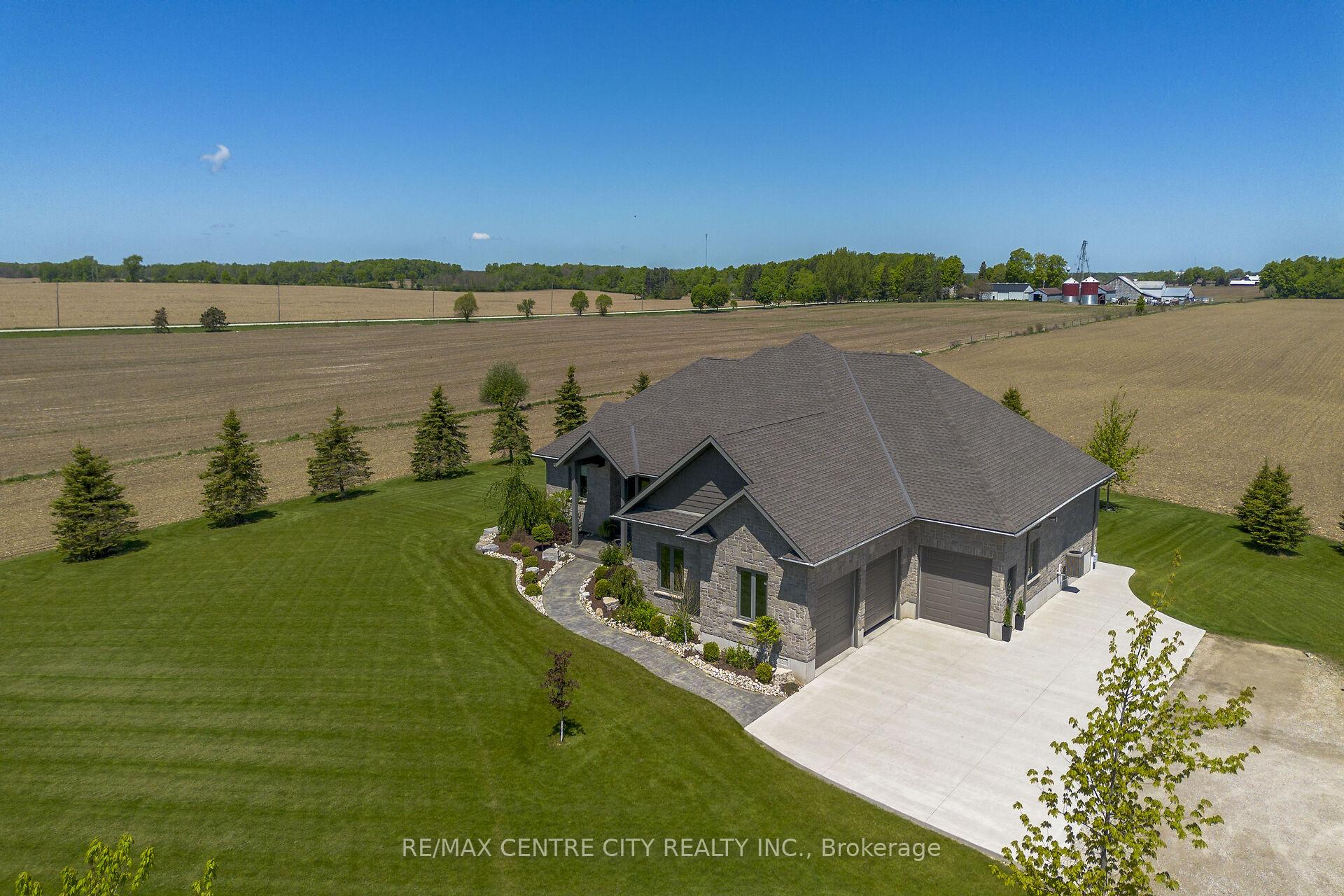 Photo 14 of 6124 5th Line, Minto, Palmerston — HOMEH