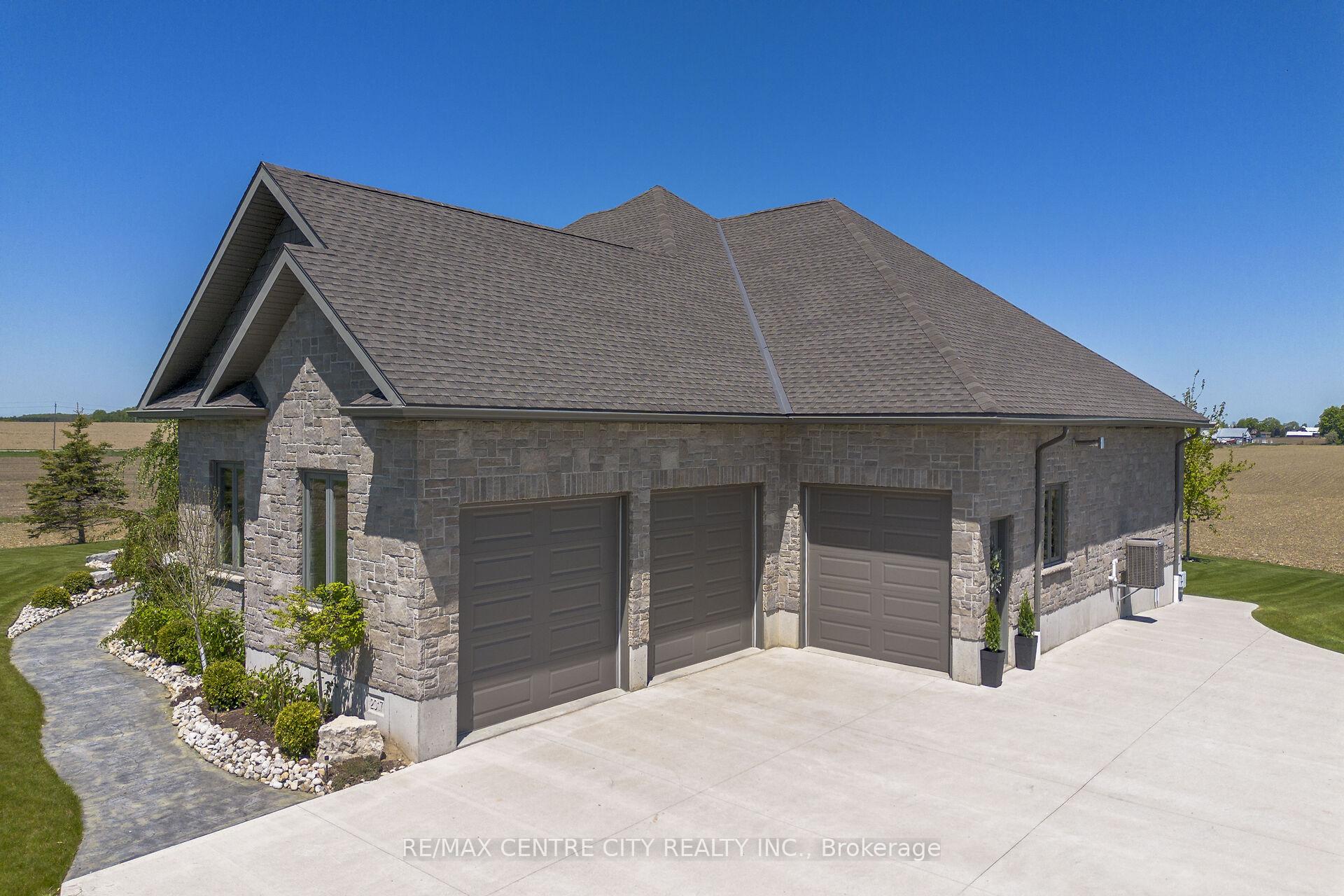 Photo 15 of 6124 5th Line, Minto, Palmerston — HOMEH