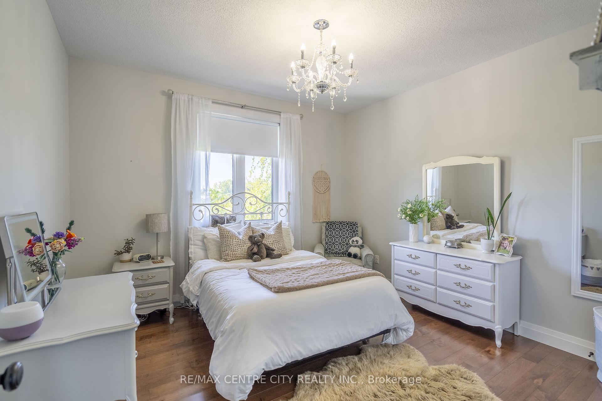 Photo 28 of 6124 5th Line, Minto, Palmerston — HOMEH