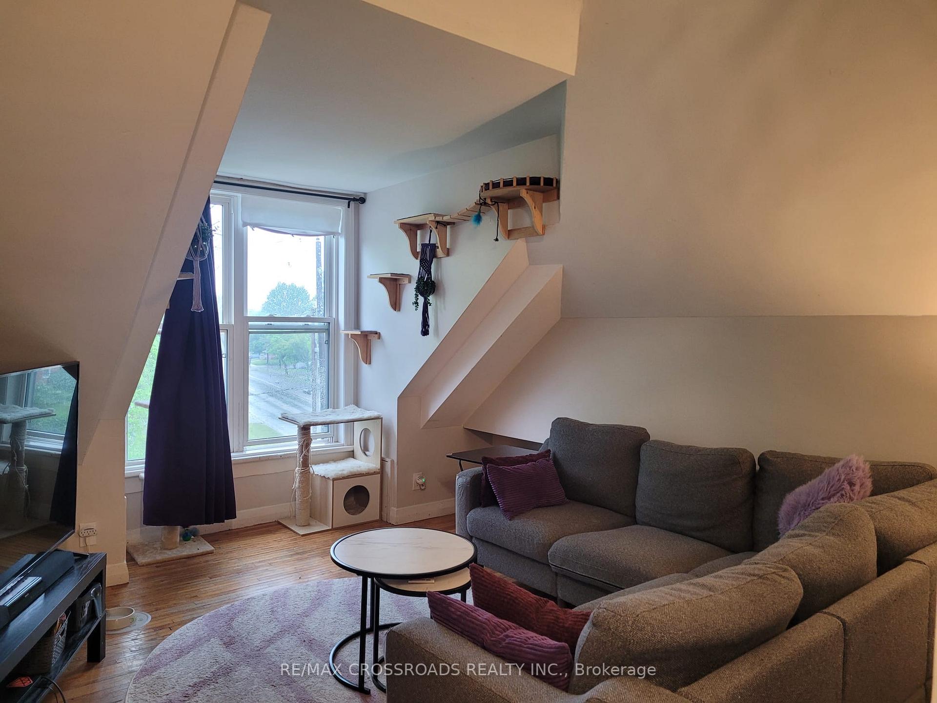 Photo 8 of Unit 4, 302 Dundas Street, Deseronto, Deseronto (Town) — HOMEH