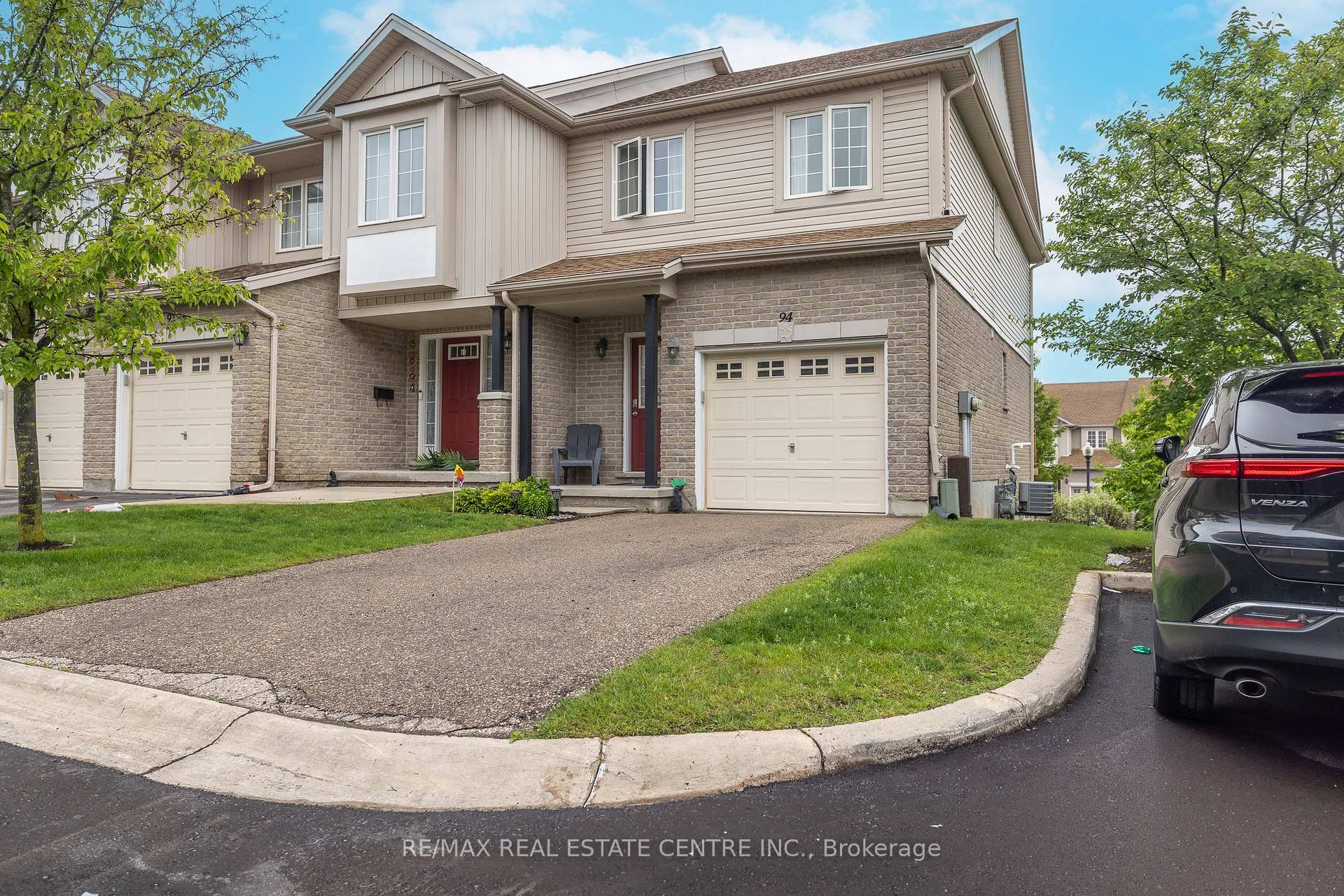 Front of Unit 94, 105 Pinnacle Drive