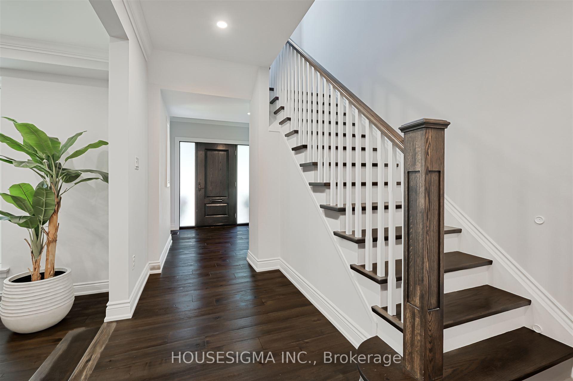 Photo 9 of 5 Ridge Hill Drive, Toronto, Forest Hill North — HOMEH