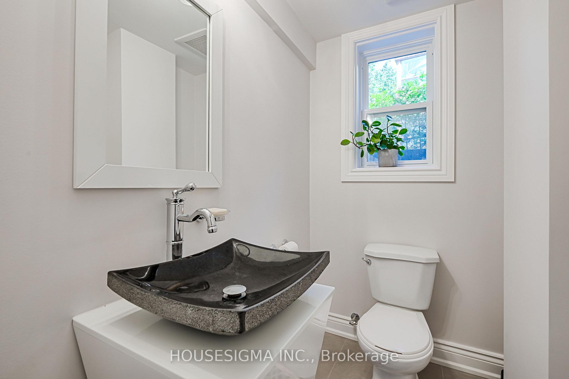 Photo 29 of 5 Ridge Hill Drive, Toronto, Forest Hill North — HOMEH