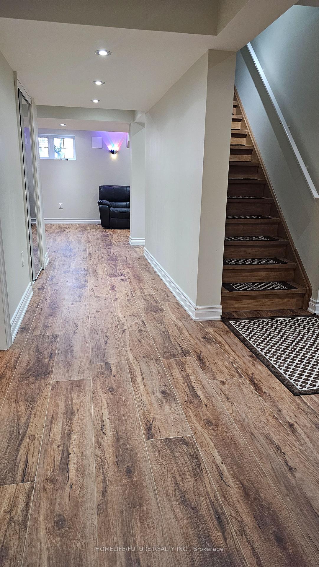 Photo 35 of 2076 Queensbury Drive, Oshawa, Taunton — HOMEH