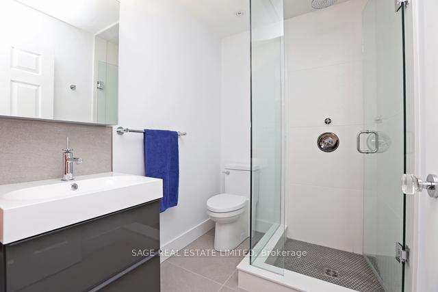 Photo 40 of 25 Bannockburn Avenue, Toronto, Bedford Park-Nortown — HOMEH