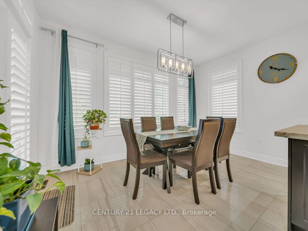 Photo 9 of 8 Covina Road, Brampton, Credit Valley — HOMEH