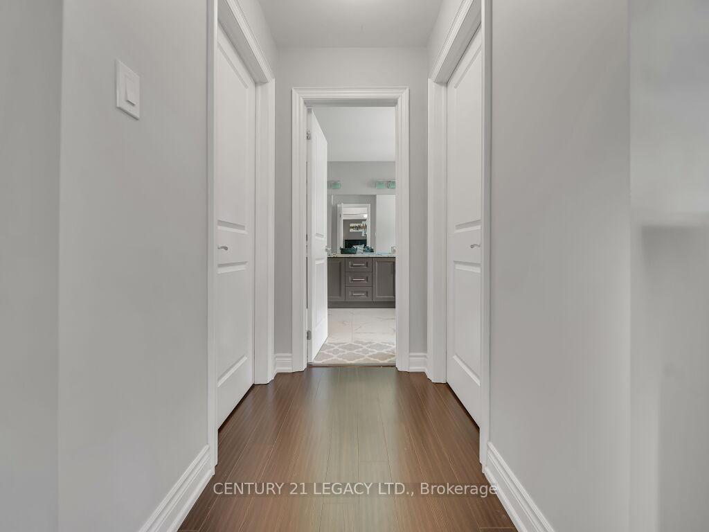 Photo 16 of 8 Covina Road, Brampton, Credit Valley — HOMEH