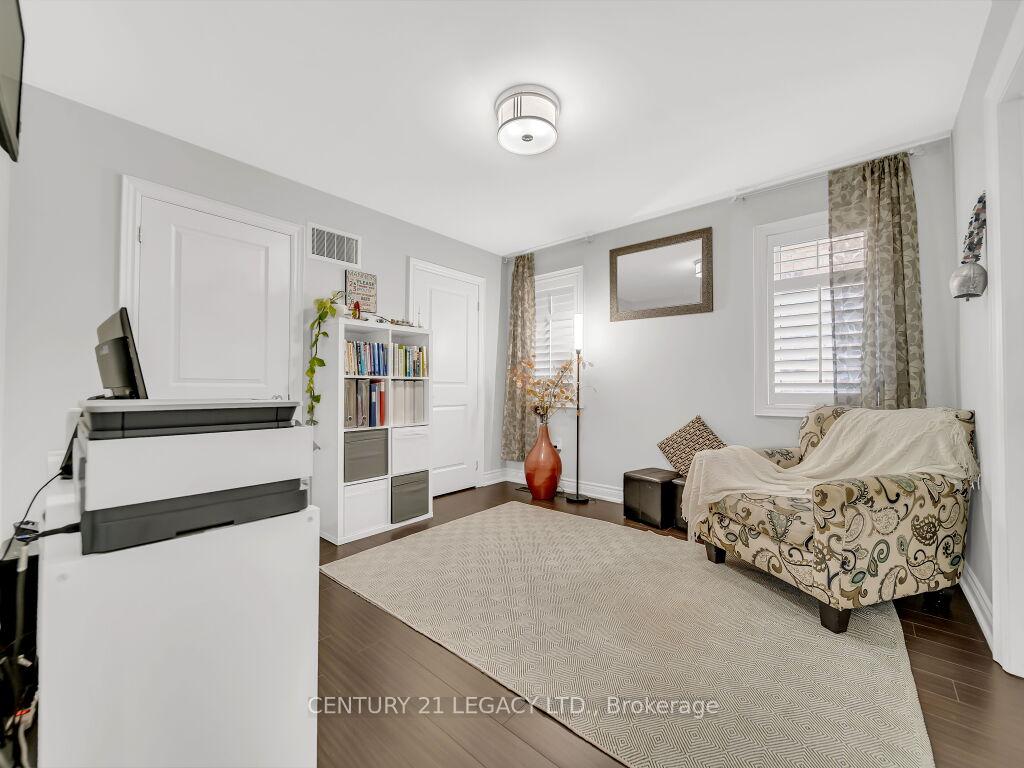 Photo 28 of 8 Covina Road, Brampton, Credit Valley — HOMEH