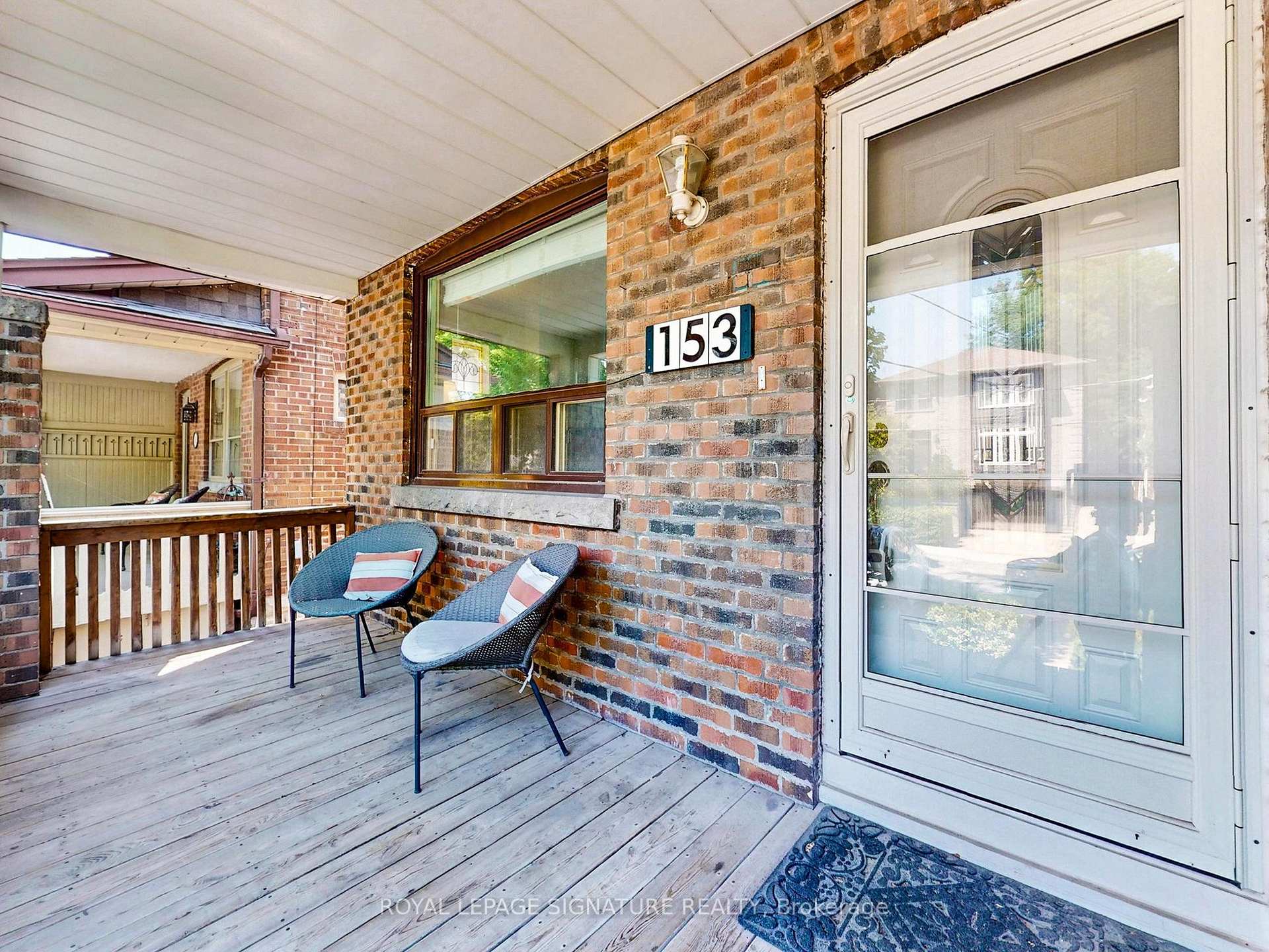 Photo 2 of 153 Castlefield Avenue, Toronto, Yonge-Eglinton — HOMEH